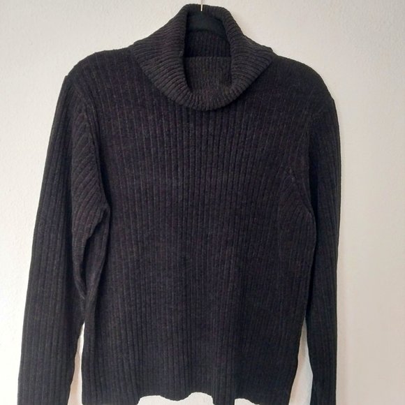 Nomadic Traders Chenille Turtleneck Sweater - Picture 1 of 7